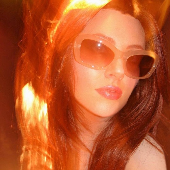 Meet your Posher, Fair - Picture 2 of 2